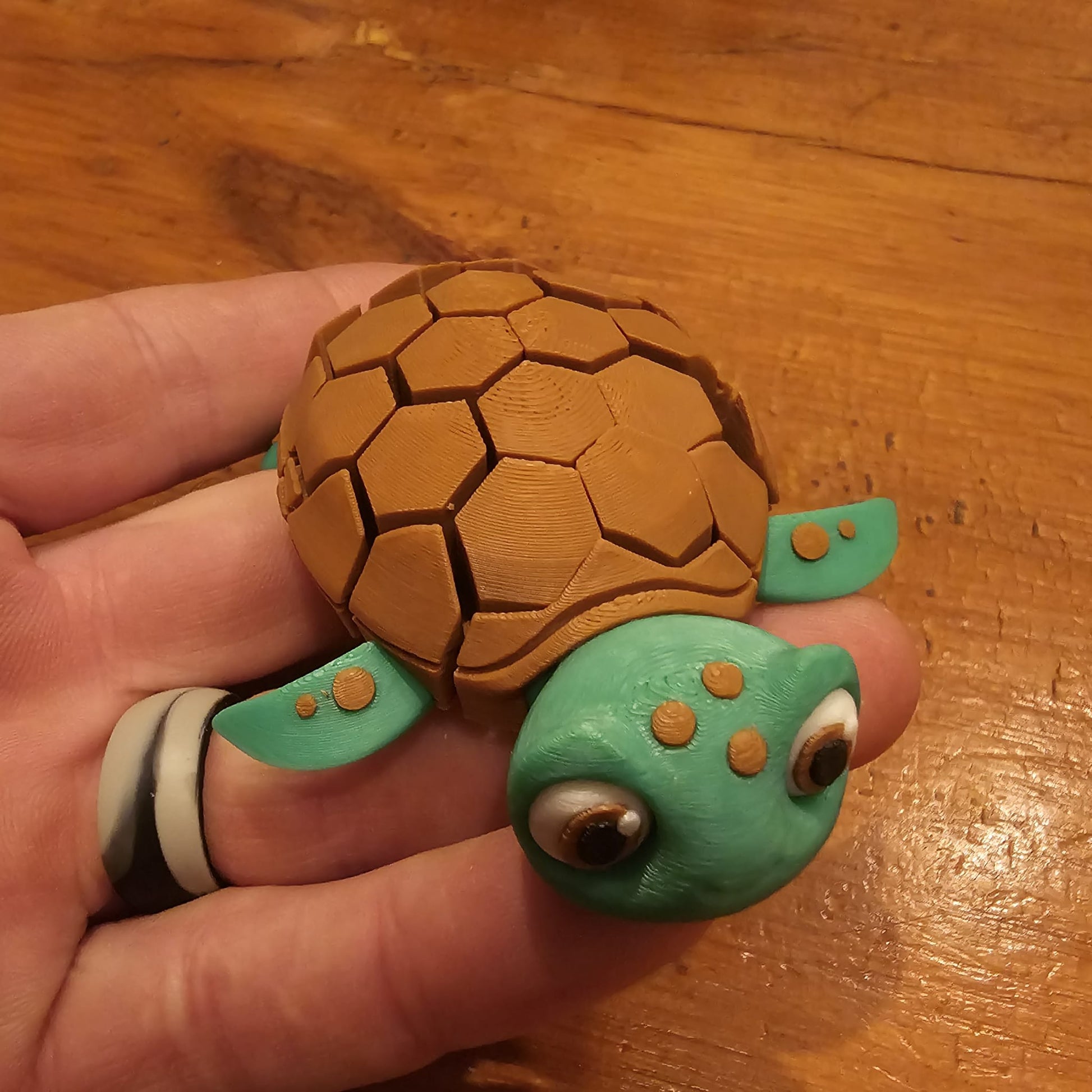 Turtle keychain