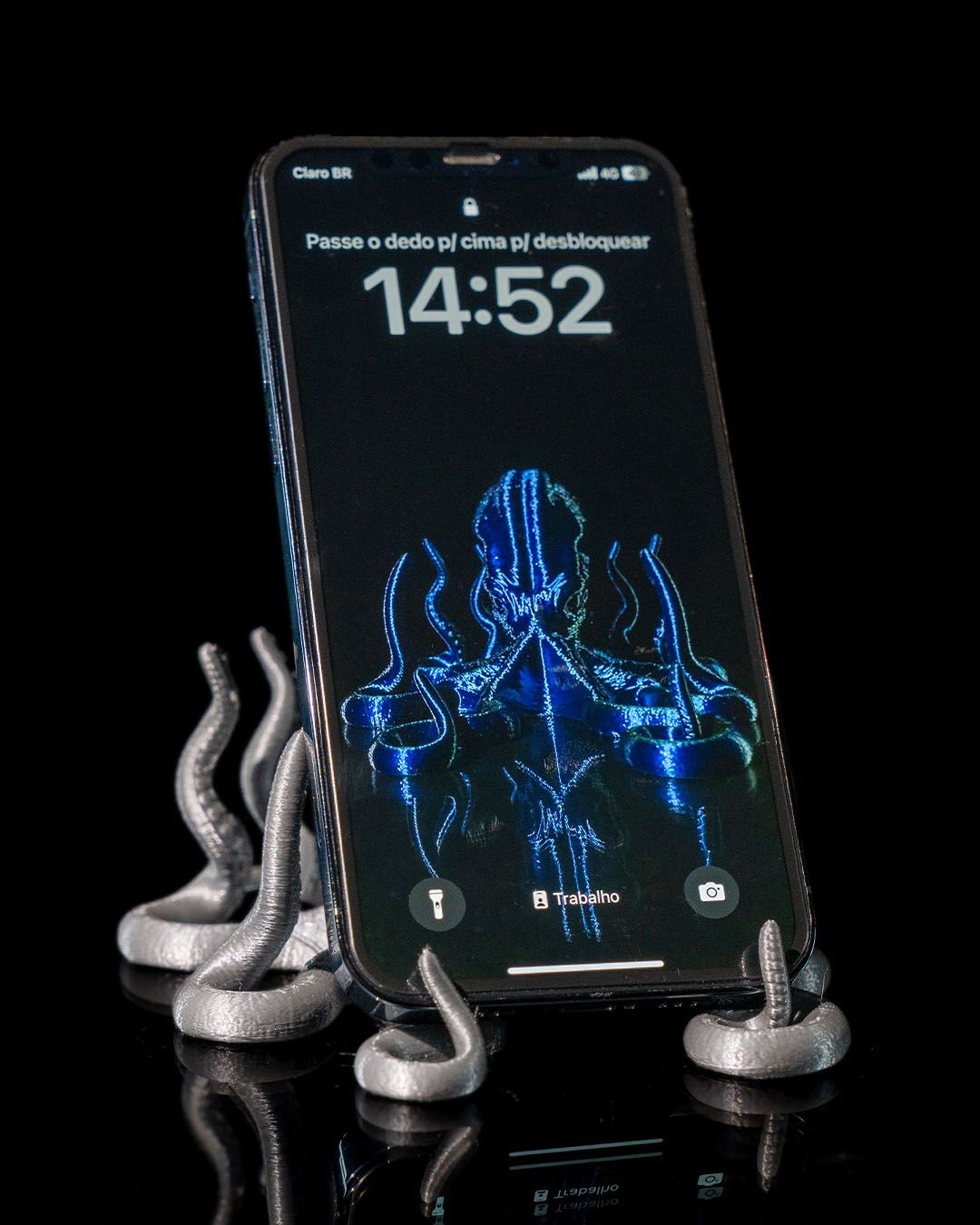 Squid Cellphone Holder